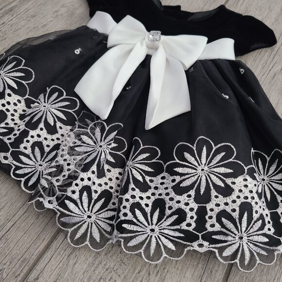 Sweet Heart Rose infant girls black and white formal velvet winter dress sz 12M - Picture 4 of 10